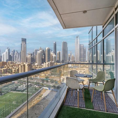 Chic 2Br Apartment, Prime Location Near Dubai Mall - Allsopp&Allsopp エクステリア 写真