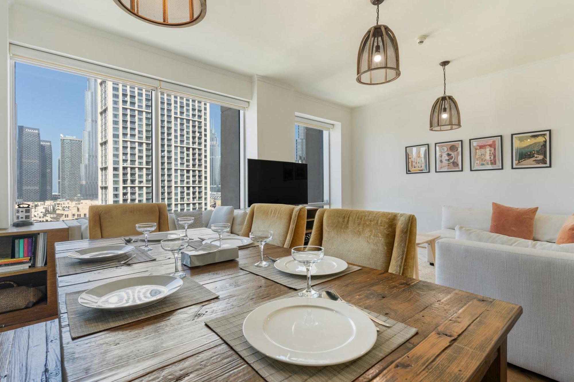 Chic 2Br Apartment, Prime Location Near Dubai Mall - Allsopp&Allsopp エクステリア 写真