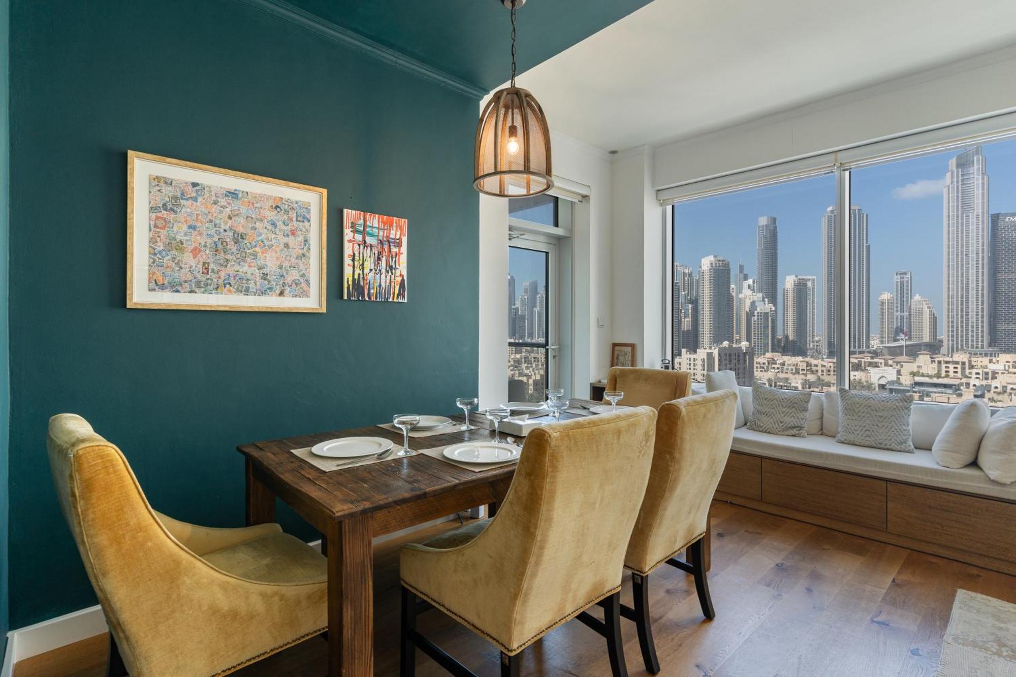 Chic 2Br Apartment, Prime Location Near Dubai Mall - Allsopp&Allsopp エクステリア 写真